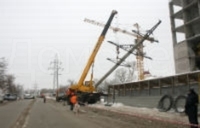 05.02.2013. Демонтаж ЛЭП на улице Комсомольская в Уфе